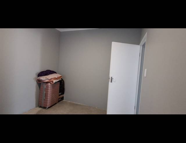 3 BEDROOM FREESTANDING FOR SALE IN PALM VIEW ESTATE
